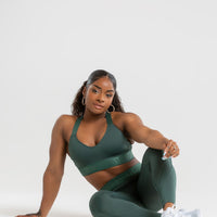 Hold Sports Bra | Jungle Green