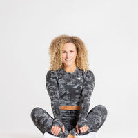 Camo Seamless Long Sleeve Crop Top | Black
