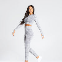 Camo Seamless Long Sleeve Crop Top | Grey