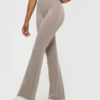 Essential Flared Leggings | Buff