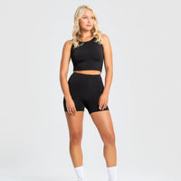 Essential Shorts | Black