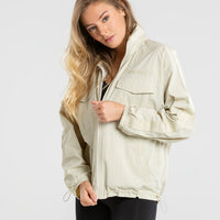 Hold Windbreaker | Sand