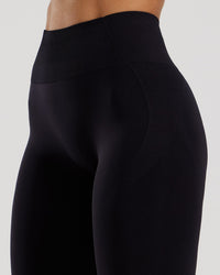 Define 2.0 Seamless Scrunch Leggings | Black