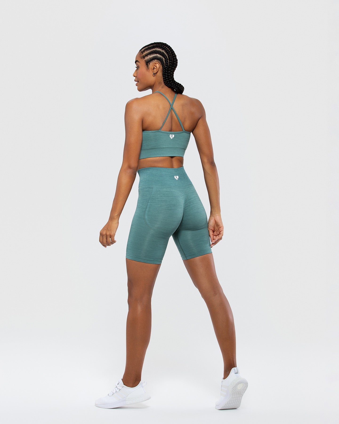 Define Seamless High Neck Bra | Sea Pine