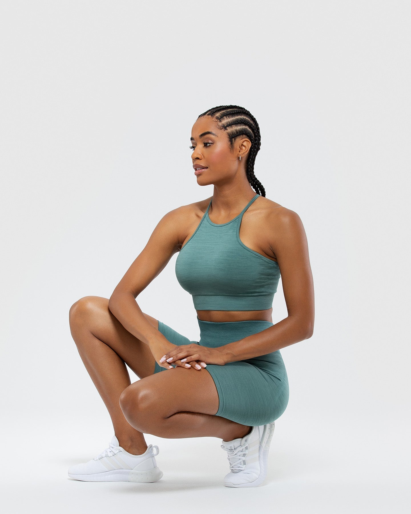 Define Seamless High Neck Bra | Sea Pine