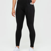 Essential Leggings with Pockets | Black